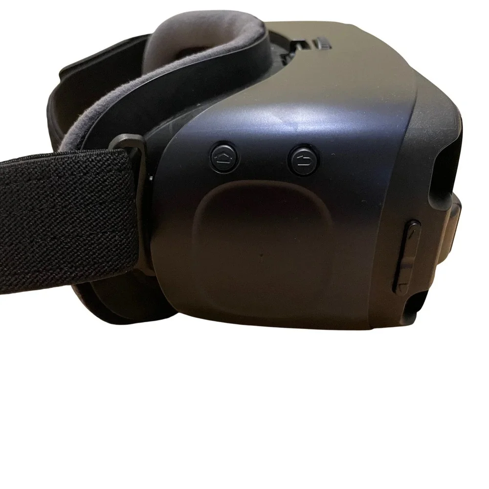 Samsung Gear VR Virtual Reality‎ Headset Powered by Oculus - Black